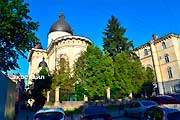 Відвідування храмів в програмі туру до Львова і Карпати на травневі свята