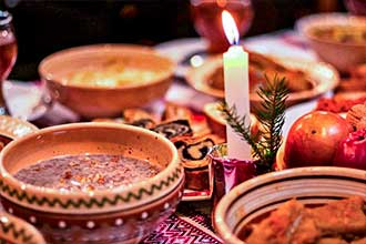 Різдвяна вечеря-12 пісних страв. Гуцульське Різдво в Карпатах
