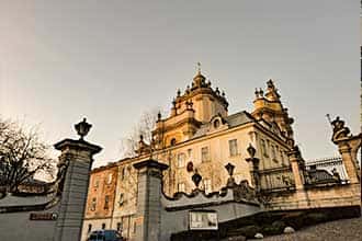 фото , собор Св. Юра, тур до Львова на Новий рік