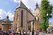 Латинский собор, исполин в центре Львова. Туры, экскурсии, поездки во Львов.