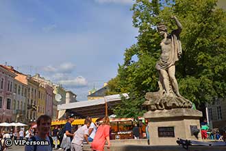 фото, тур во Львов - площадь Рынок