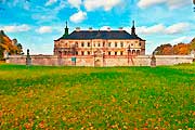 Осмотр Подгорецкого замка в туре на майские во Львов